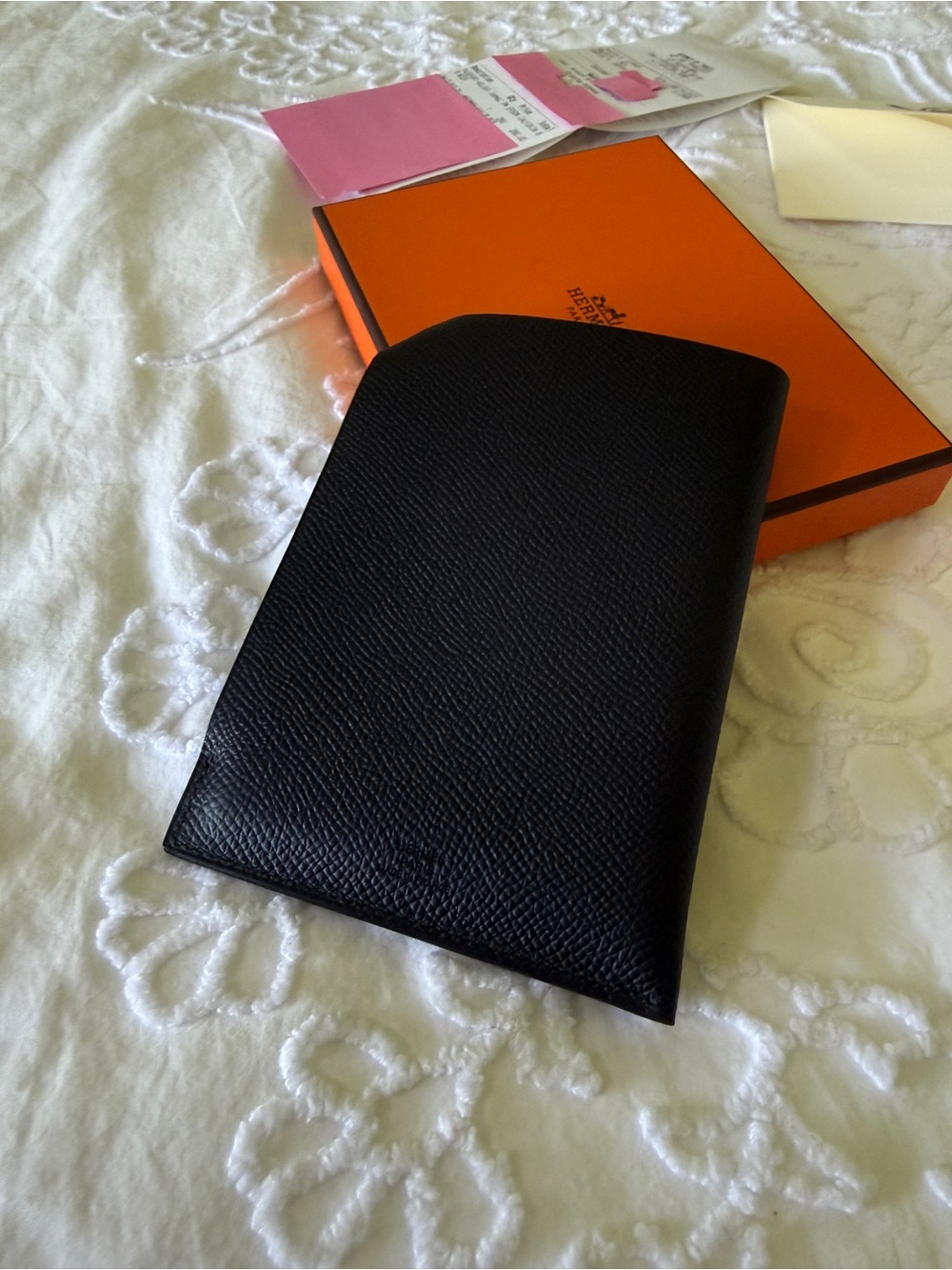 Authentic NWT Hermès Black Epsom Leather Tarmac Passport Holder - Picture 3 of 8